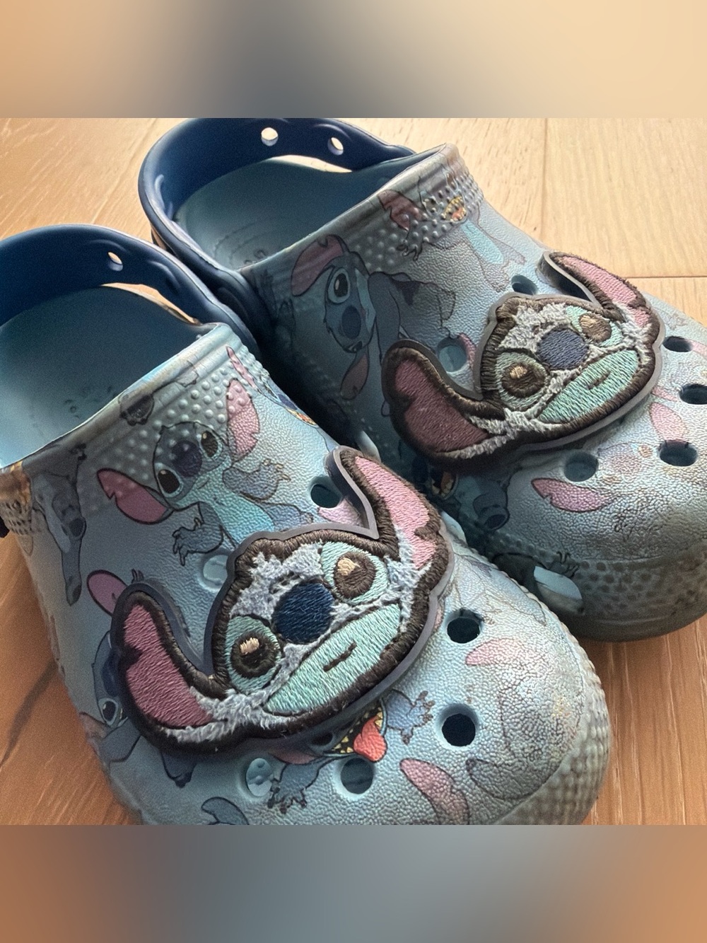 Kids Blue Stitch-Themed One Piece Clogs/crocs